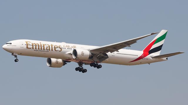 A6-ENH::Emirates Airline